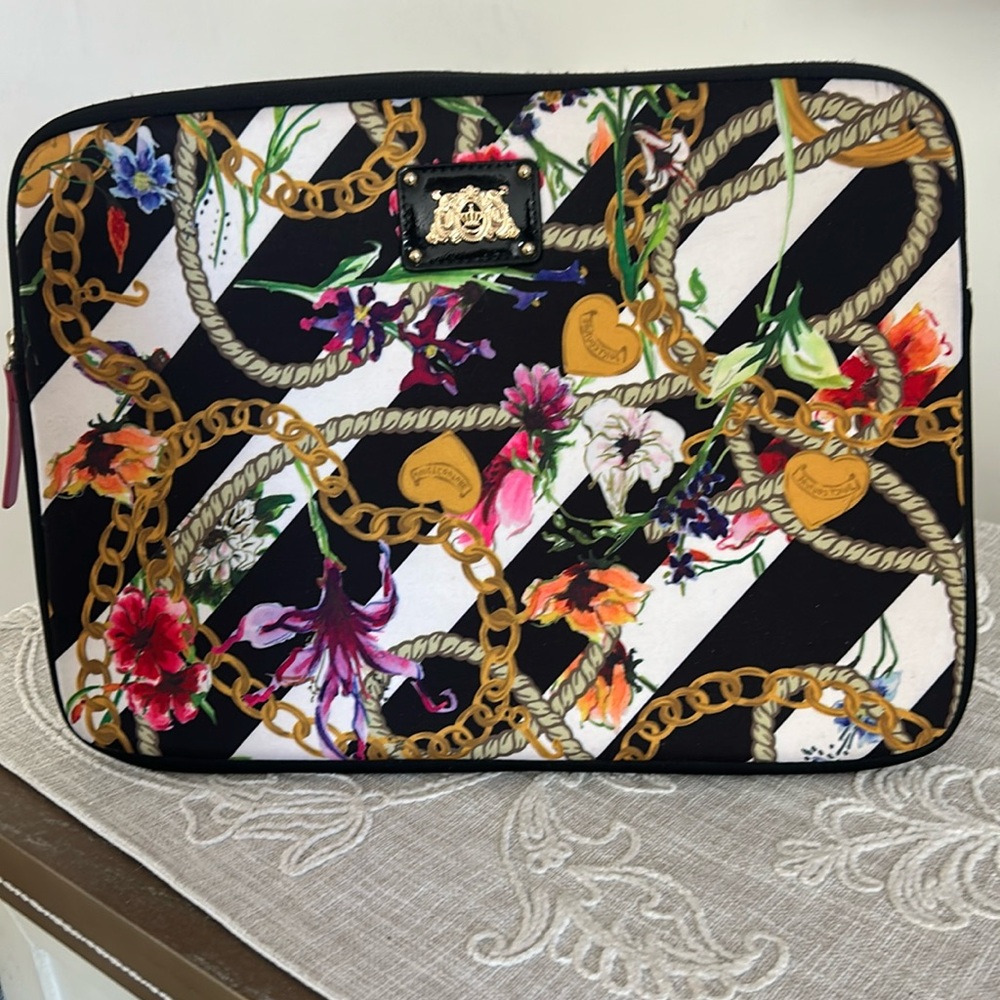 Juicy Couture Royal Iconic IPad Case